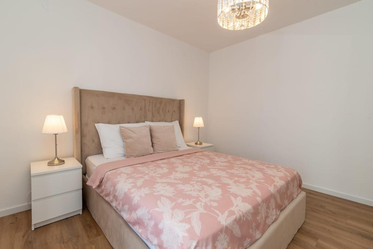 Oleandar Apartment Trogir Exterior photo