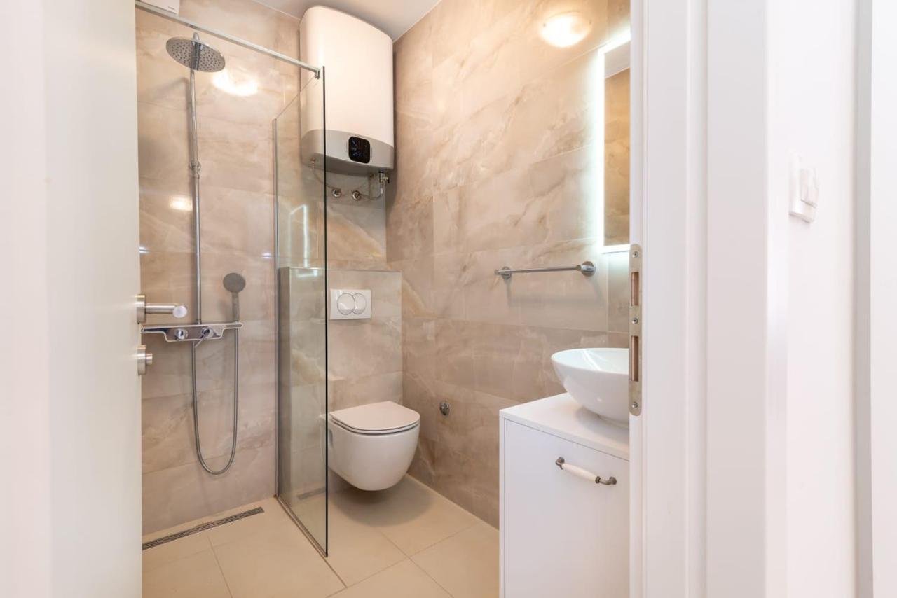 Oleandar Apartment Trogir Exterior photo